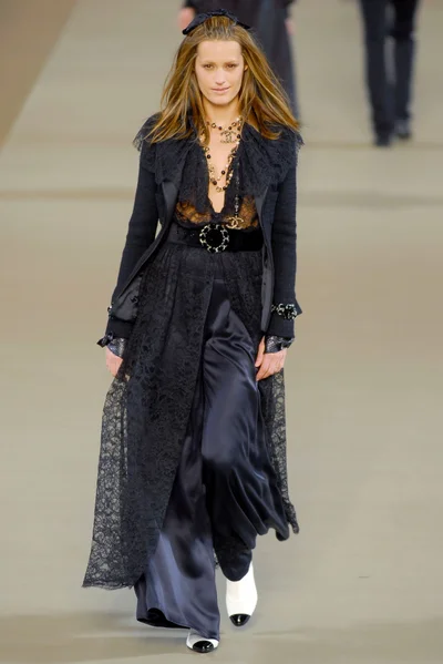 Look 42